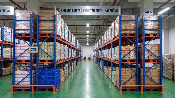 Kệ hạng nặng lưu trữ pallet cho kho tổng siêu thị tại Hải Phòng